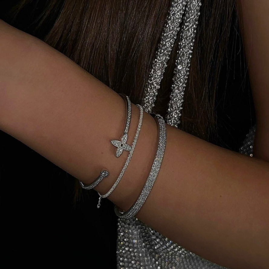 Lolita Bangle